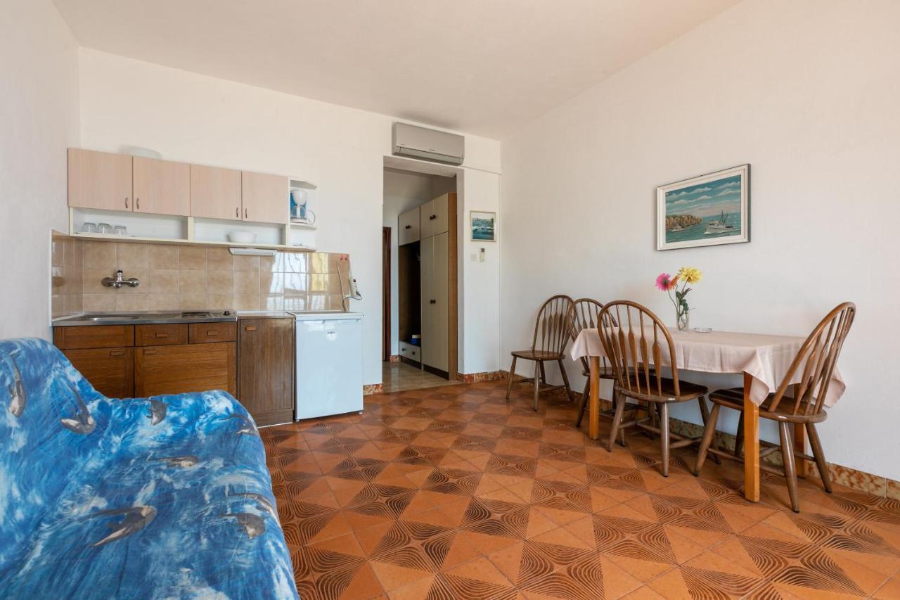 Apartments Laura Dramalj Extérieur photo